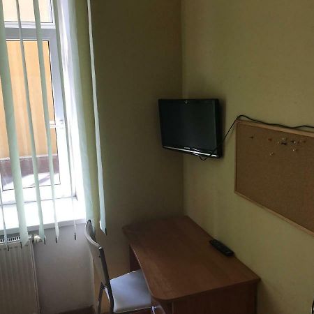 Clarus Mons Studio Vandrarhem Częstochowa Exteriör bild