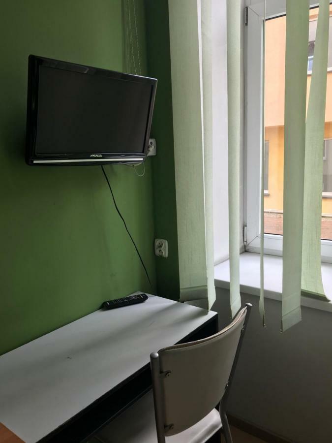 Clarus Mons Studio Vandrarhem Częstochowa Exteriör bild